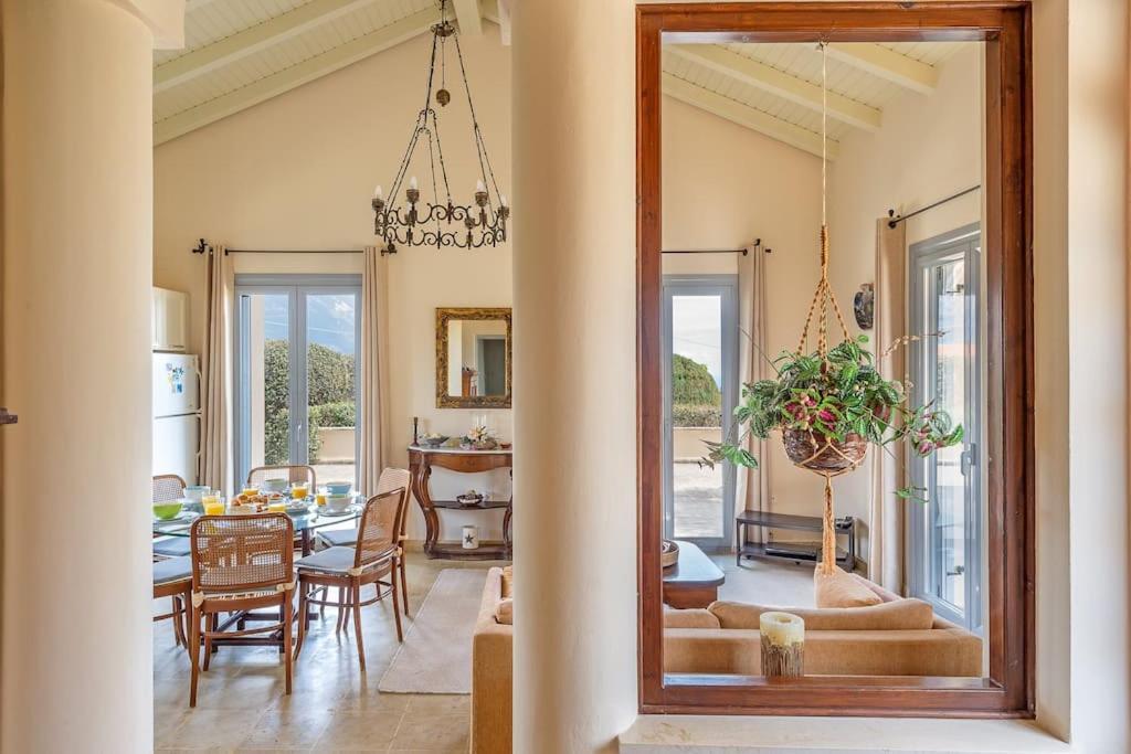 Villa Loukia Spartià Eksteriør bilde